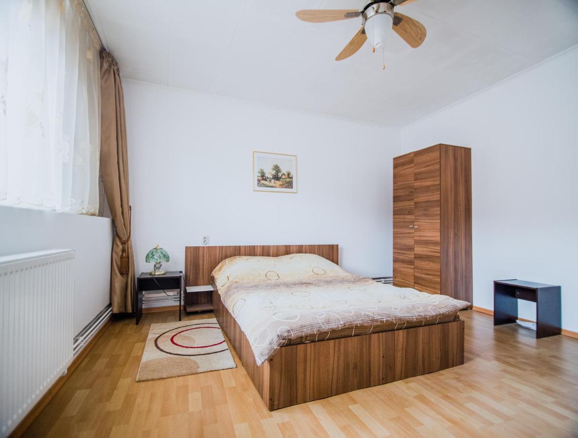 Transylvania Guest House Брашов Экстерьер фото