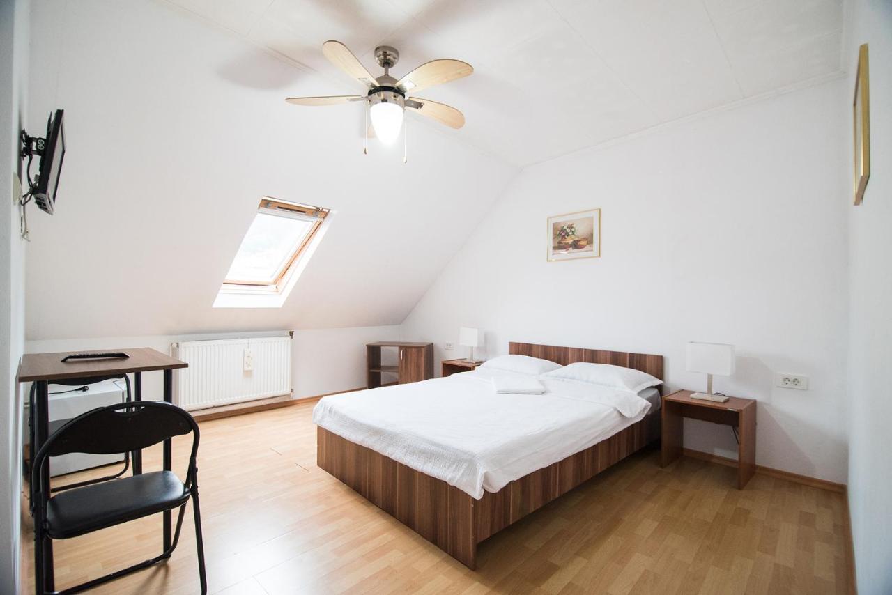 Transylvania Guest House Брашов Экстерьер фото